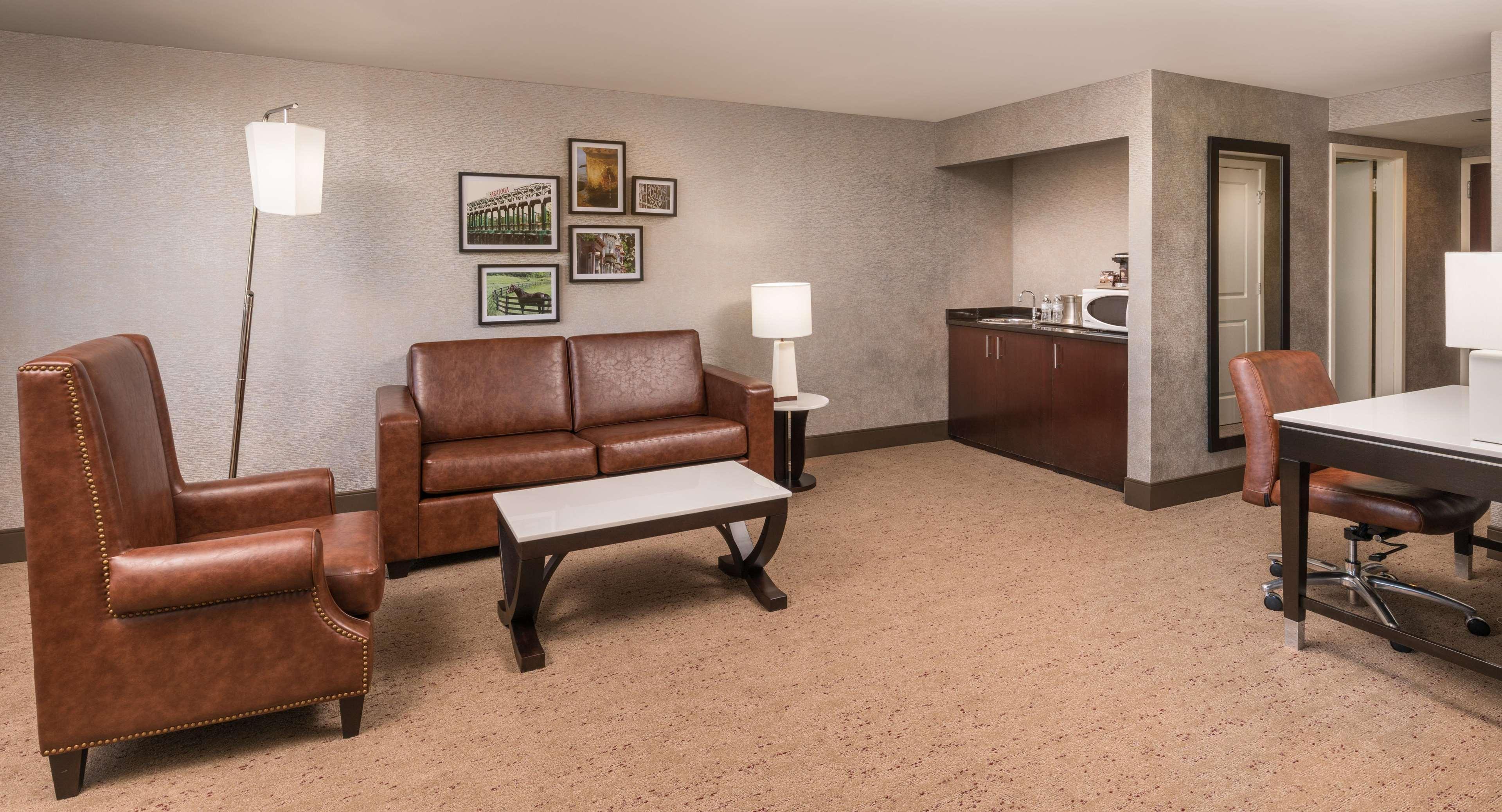 The Saratoga Hilton Hotel Saratoga Springs Ngoại thất bức ảnh