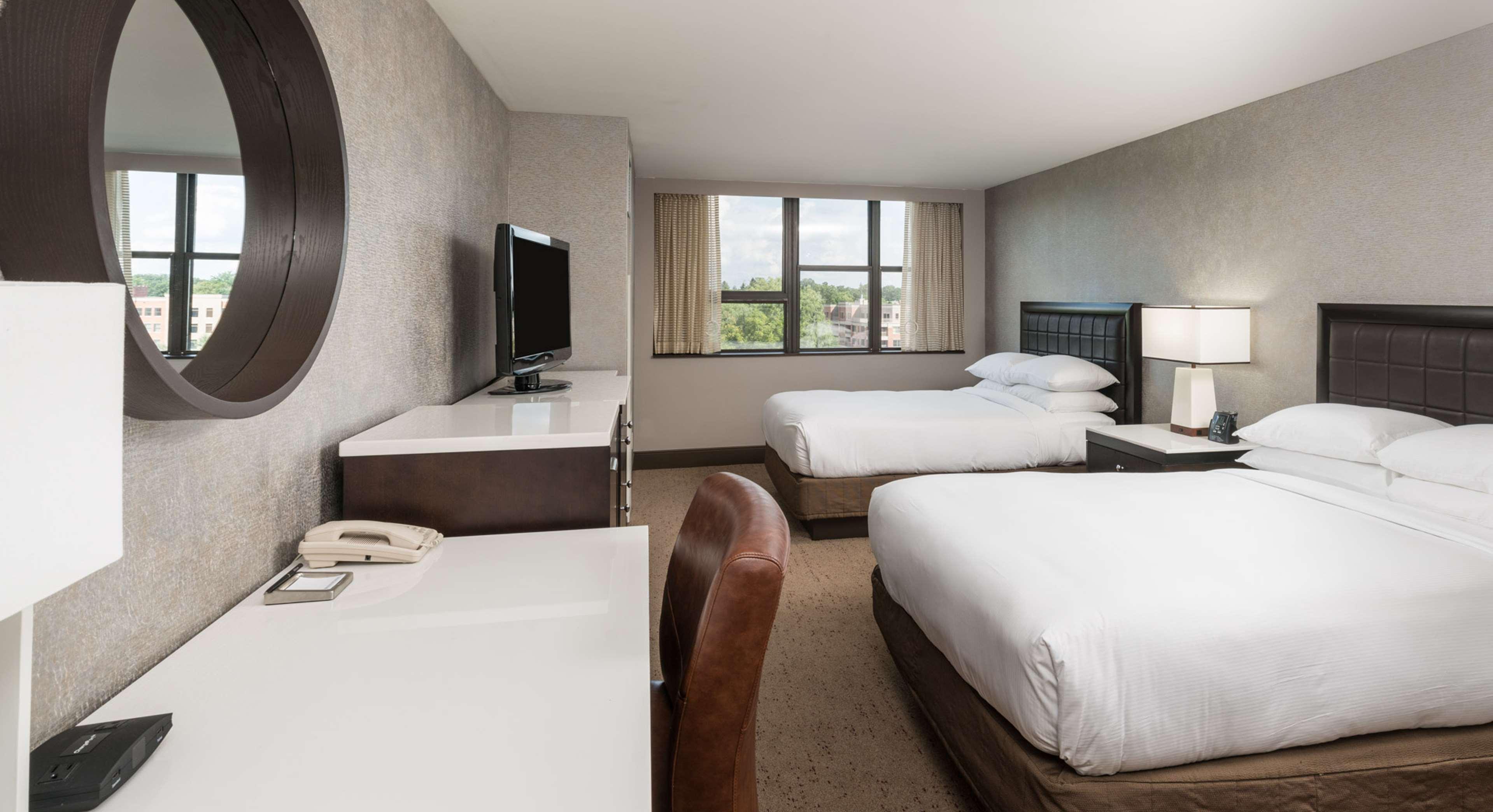 The Saratoga Hilton Hotel Saratoga Springs Ngoại thất bức ảnh