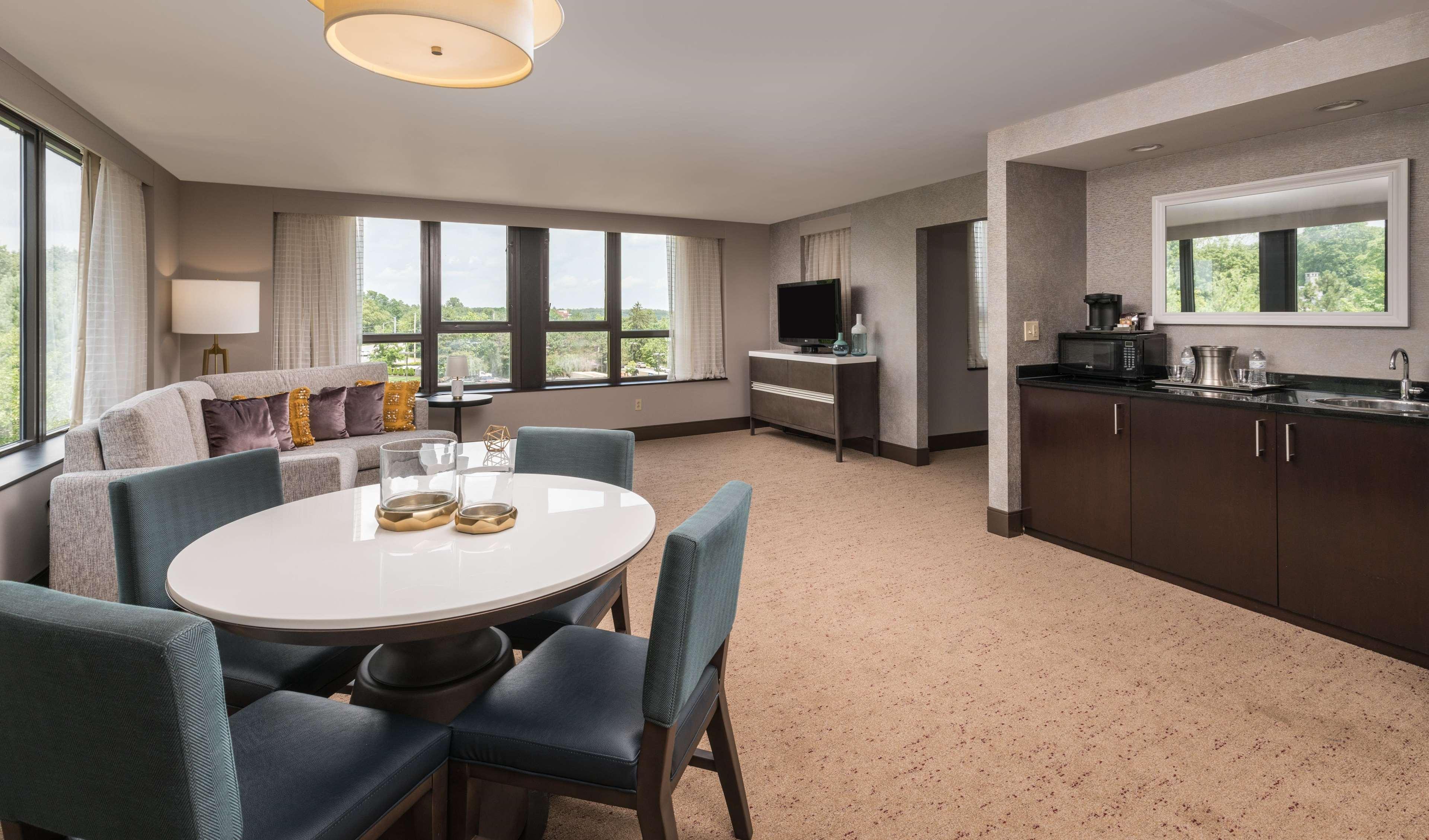 The Saratoga Hilton Hotel Saratoga Springs Ngoại thất bức ảnh