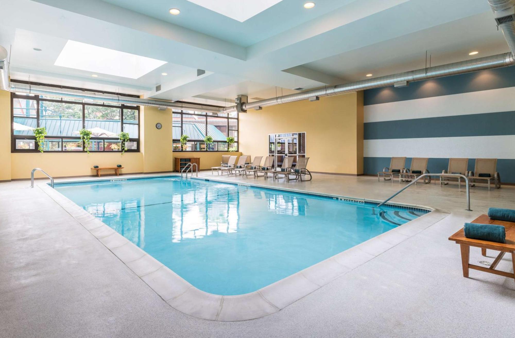 The Saratoga Hilton Hotel Saratoga Springs Ngoại thất bức ảnh